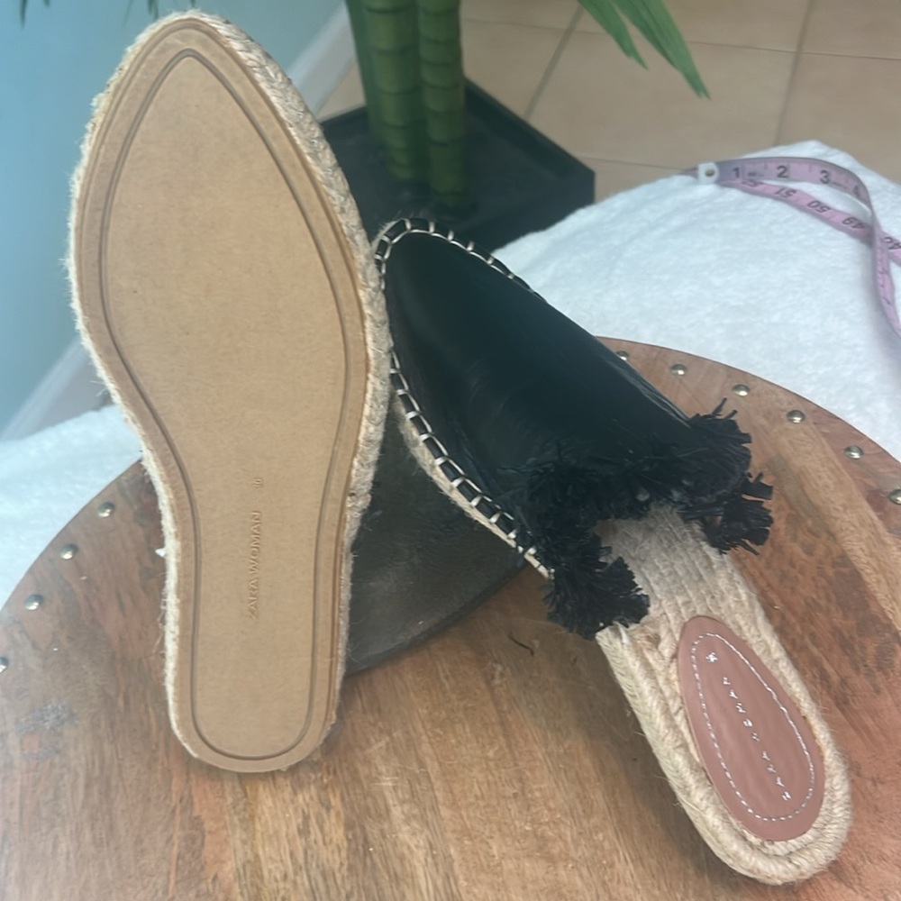 Zara shoes - Picture 2 of 8